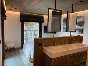 Grange Martinel - Master bedroom